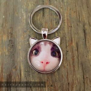 silly cat keychain